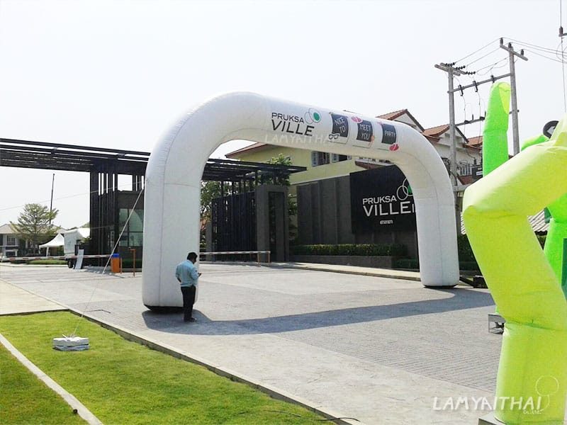ซุ้มพองลม โดยลำไยไทย — inflasble-s17